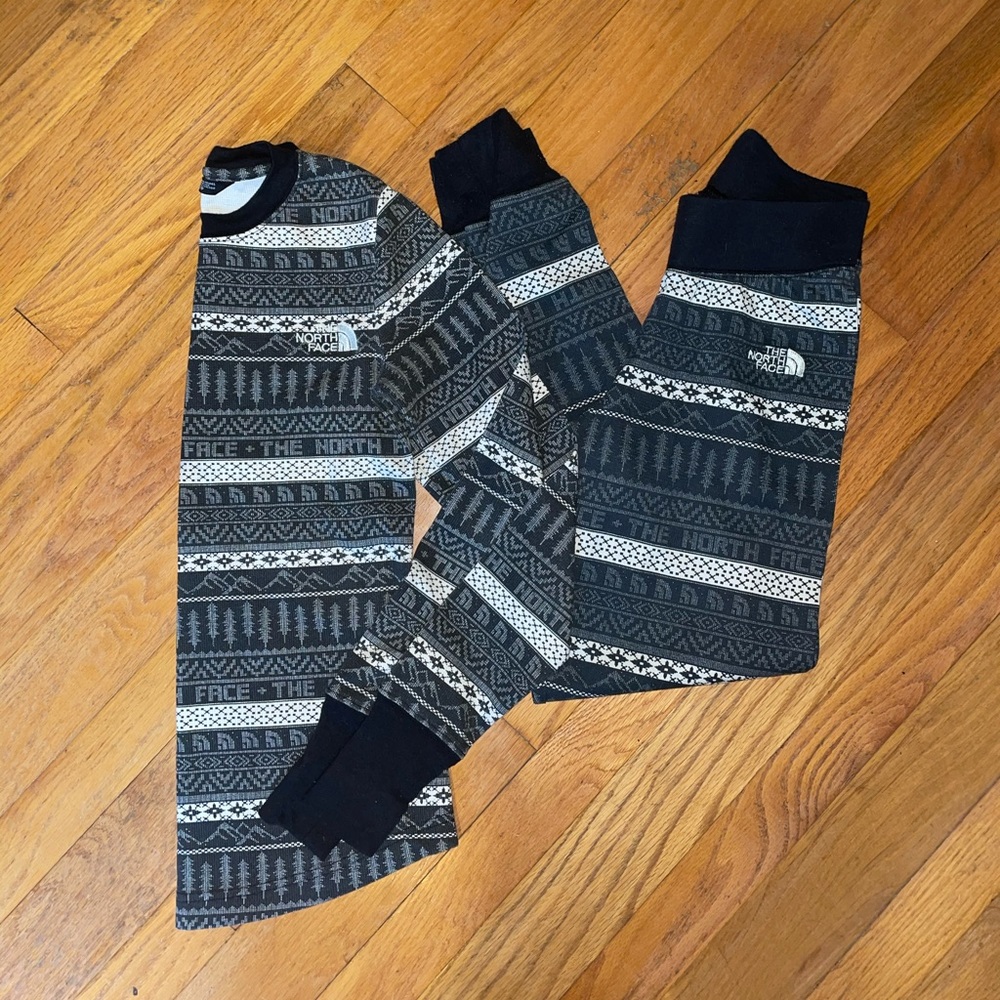 The north face long underwear set